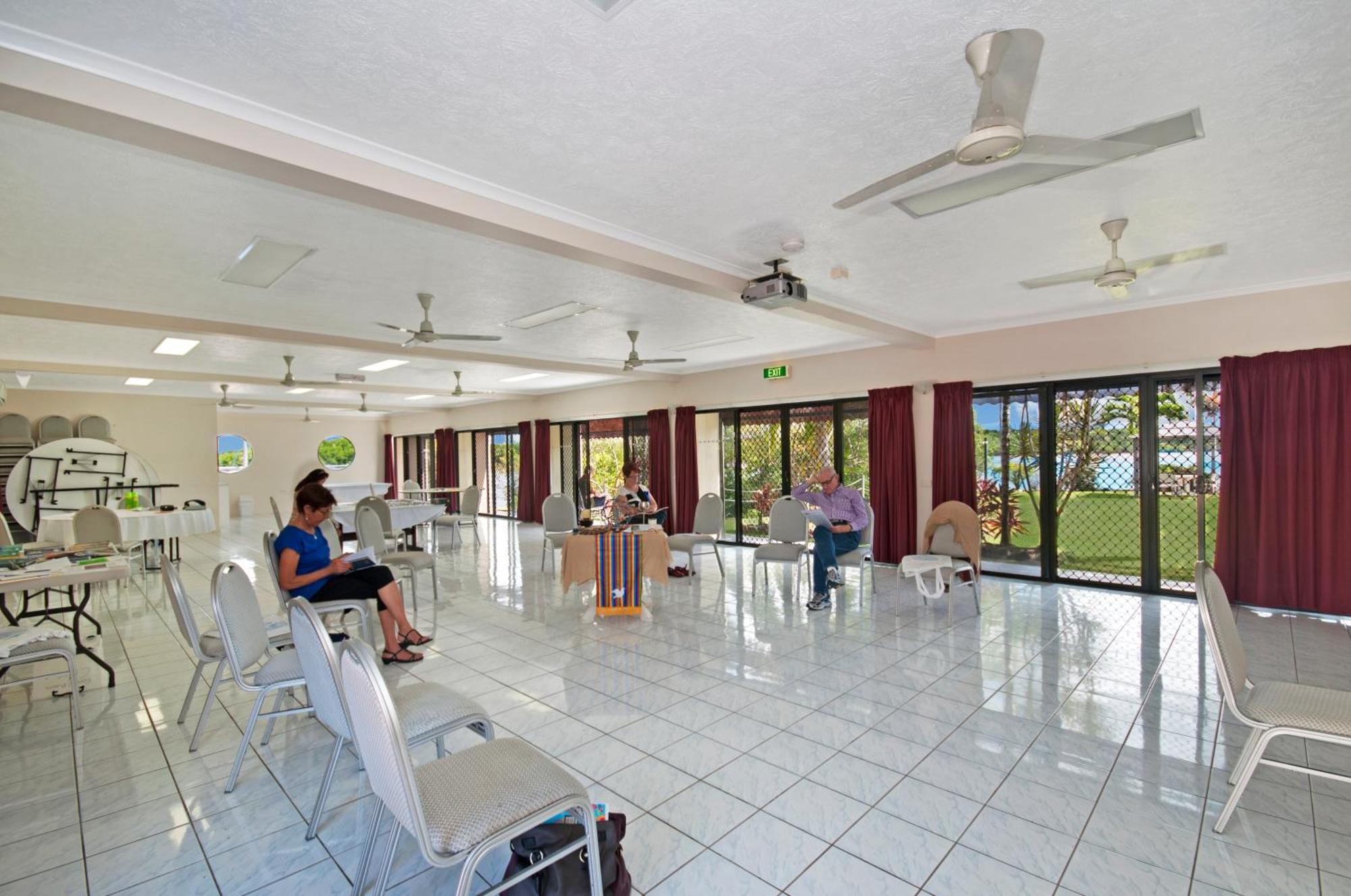 Hinchinbrook Marine Cove Resort Lucinda Eksteriør bilde