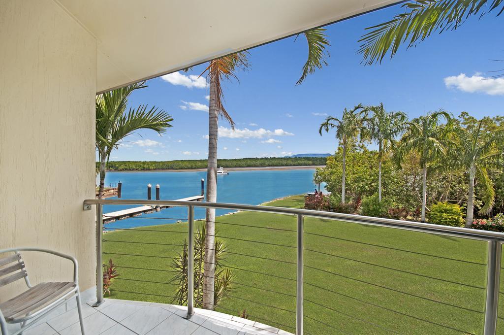 Hinchinbrook Marine Cove Resort Lucinda Eksteriør bilde