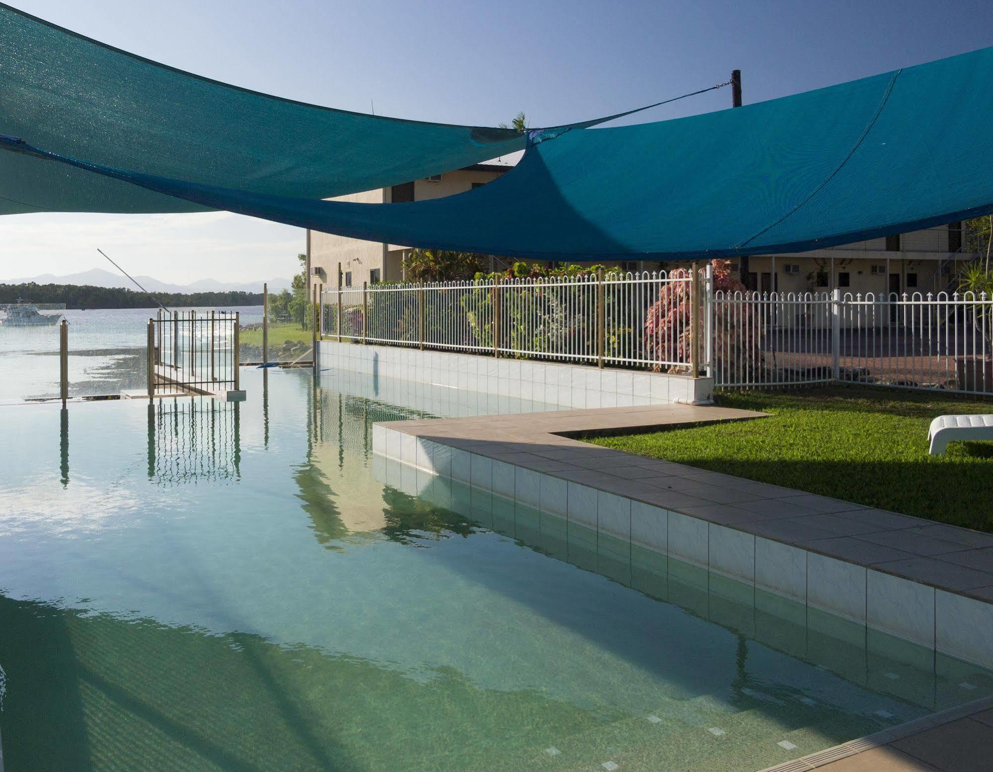 Hinchinbrook Marine Cove Resort Lucinda Eksteriør bilde