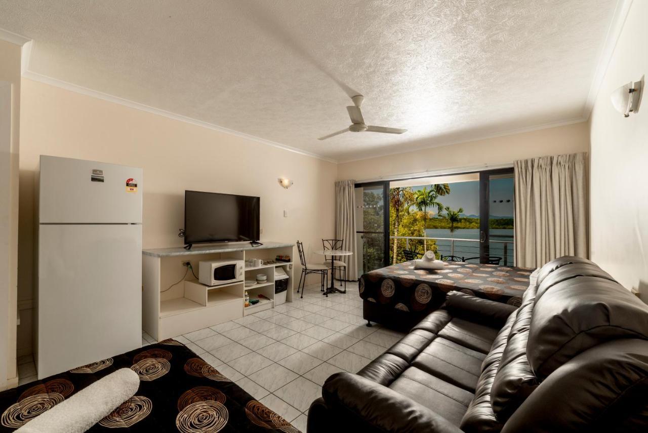 Hinchinbrook Marine Cove Resort Lucinda Eksteriør bilde